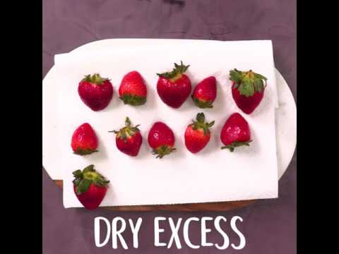 How to Make Boozy Strawberries