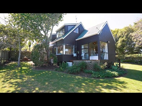 30B Saxon Street, Waterview - Alexander Babukhin and Todd Sherley