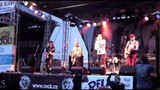 Visací Zamek - Stanek (Rock na Valniku260810)