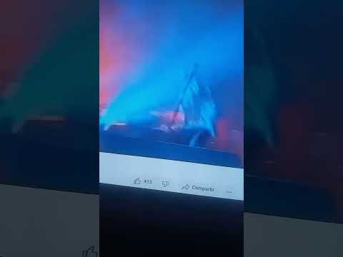 Slash vs. Buckethead vs. R.Finck/Bumblefoot vs. DJ Ashba/Bumblefoot - You could be mine (Solo)