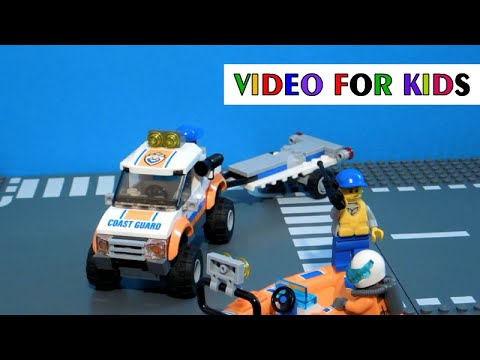 Vidéo LEGO City 60012 : Le transporteur du bateau du garde-côtes