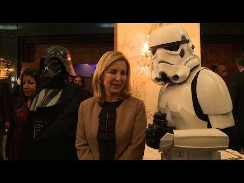 Tourism chief urges world 'solidarity' to defend travel