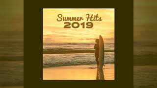 13 - Marco Mengoni ft  Adriano Celentano - La Casa Azul