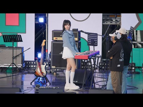 QWER 아시아송 페스티벌 리허설 직캠 | 241026