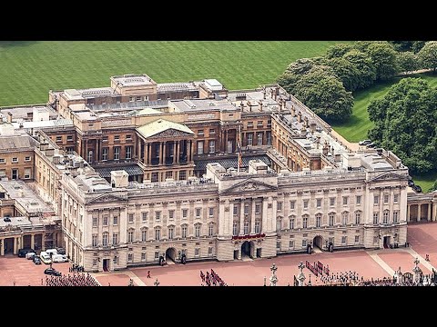 Secrets Of The Royal Palaces S01E01 - Buckingham Palace - UK Documentary