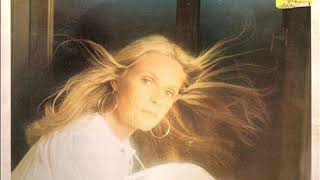Kim Carnes ~ All He Did Was tell Me Lies(to try to woo me)