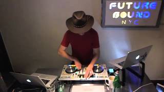 Futurebound NYC: Deephouse, Techno and Techhouse DJ Mix by Peter Munch Nov 23rd 2012 (2/2)