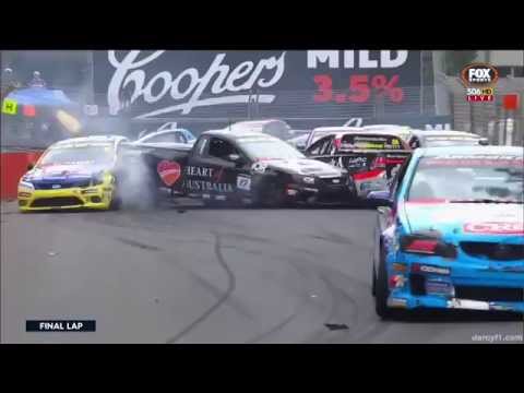 Last Lap Pile Up Race 2 | V8 Utes - Gold Coast 2015