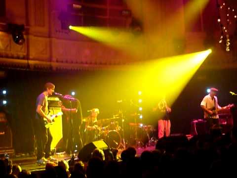 Pavement - Trigger Cut / Wounded-Kite At :17 (live Paradiso Amsterdam, 8 mei 2010)