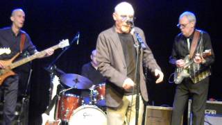Graham Parker and The Rumour "Howlin' Wind" 04-09-13 FTC Fairfield, CT
