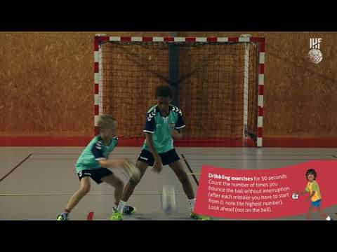 Dribbling exercise with Alexandra do Nascimento 1 | IHF Youngsters' Training Diary