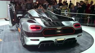 preview picture of video 'Koenigsegg with engine on at Palexpo Genève 2014'