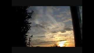 Can You Spot The Difference? Chemtrail Sunset!!