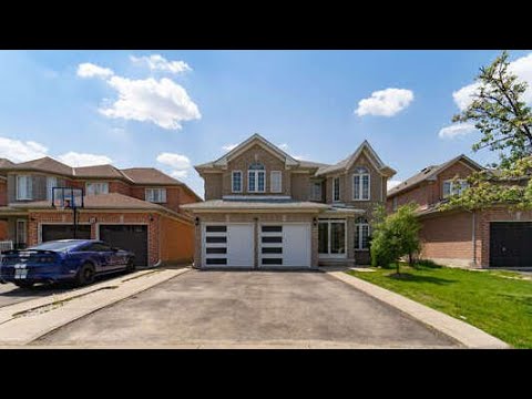 58 Dragon Tree Crescent, Brampton