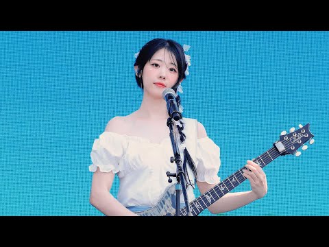 250601 QWER 히나 지구정복 직캠 (QWER HINA fancam) @2025 Weverse Con Festival