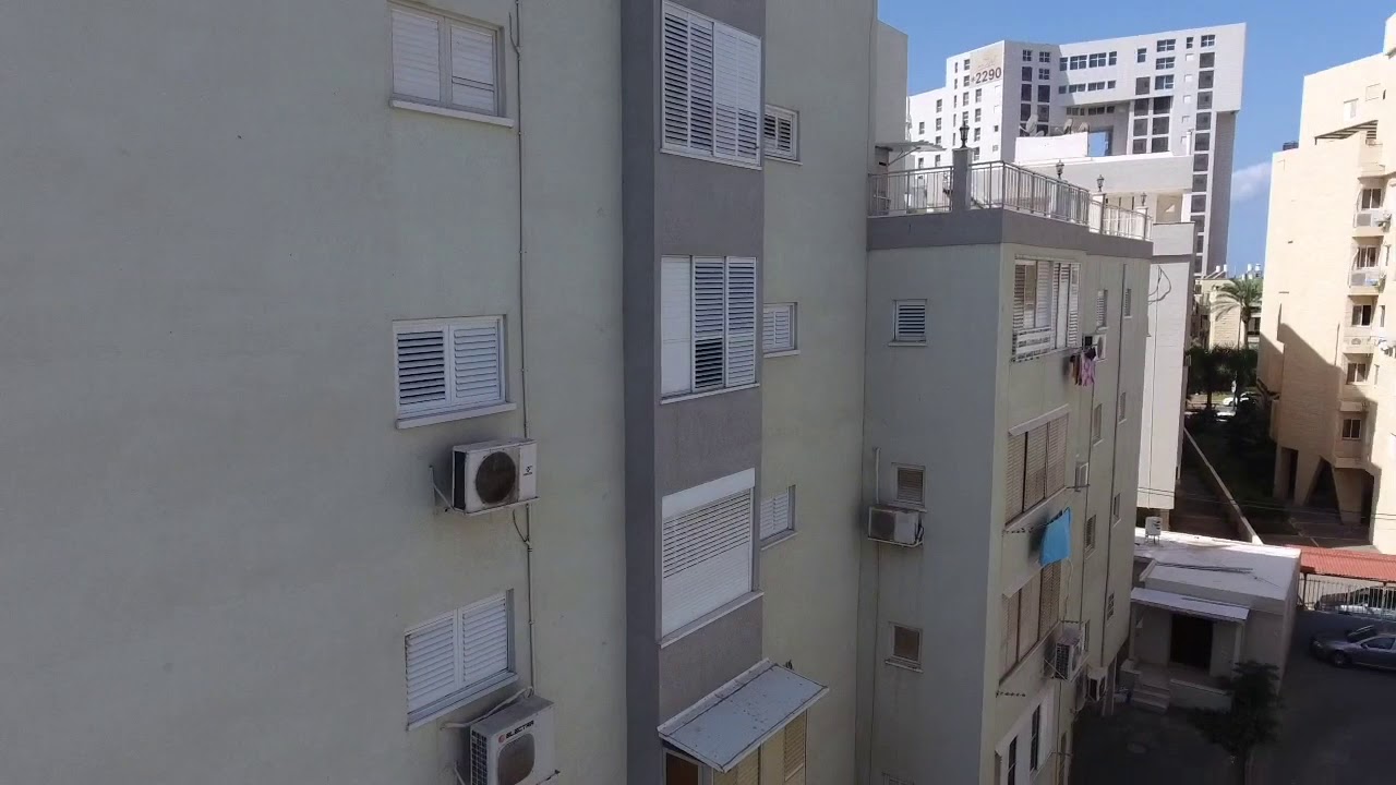 שיפוץ בניין מגורים
