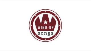 Elle King - "Catch Us If You Can"