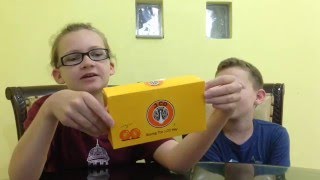 American Kids Try J.CO Donuts | Sarah and Seth 03