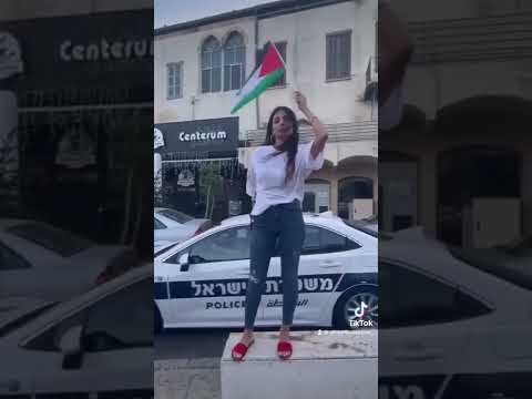 Palestinians sure do know how to show the Israeli occupation the middle finger 😊