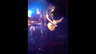 Don't Look Back Solo - Born Cages (Live) 12/11 Webster Hall