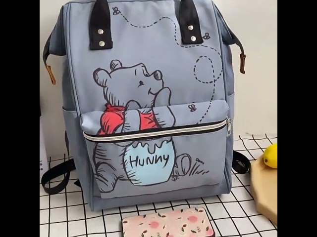 Vídeo relacionado con VINBAGGE Mochila Infantil Kindergarten Guarderia Dibujos Animados Coche Linda Bolso Bebe Escuela Dibujos para niña y niño 1-3 años,Camión de bomberos