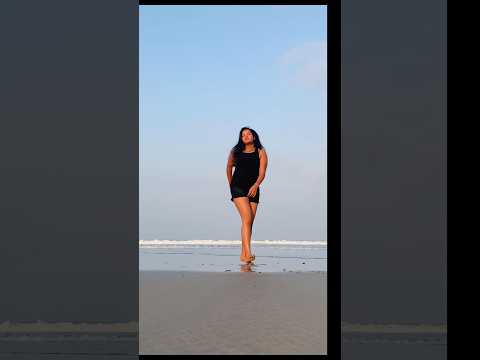 Beach shuffle dance #shuffledance #beachshuffle #runningman #goabeach #northgoabeach