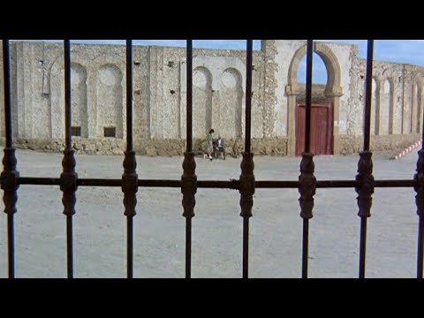 Professione: reporter (1975) - Piano sequenza finale