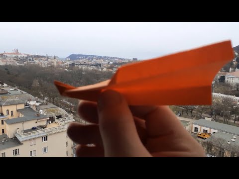 PAPER AIRPLANES FLIGHT - OVER BUDAPEST 2