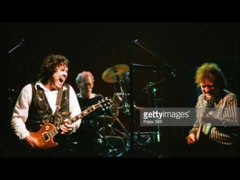 Baker Bruce Moore - 12. Why Does Love (Have To Go Wrong?) - Copenhagen (31st May 1994 )