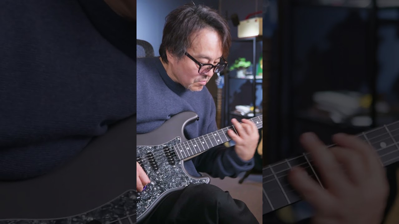 最新スマートギター、こんな感じです。ディストーション＋トレモロ。ドライブ系でどこまでいけるか、鳴らしてみました。 #enyamusic  #XMARI