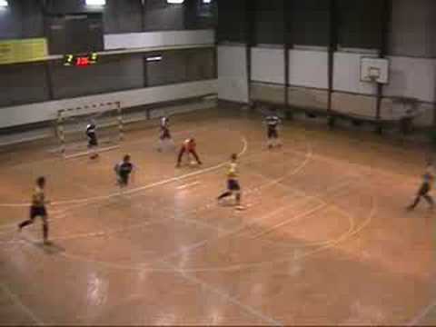 ŠK MAKROTEAM ŽILINA -- KLÁŠTORNÁ KOSICE 4 : 1 (2 : 0)