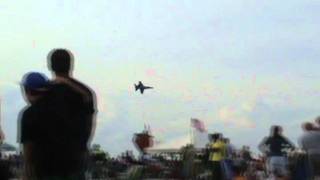 preview picture of video 'The Great State of Maine airshow 2011 in  Brunswick, Maine.'