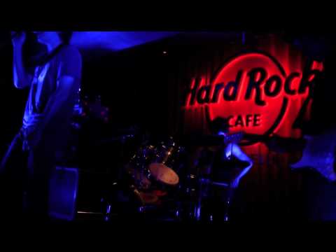 Twisted Joy : Another Vertigo Rush (Live @The Hard Rock Cafe, New Delh)
