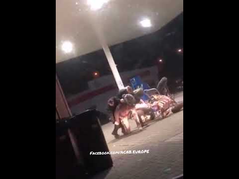 Two cops trying to arrest a guy with a quad bike (ATV). 😂