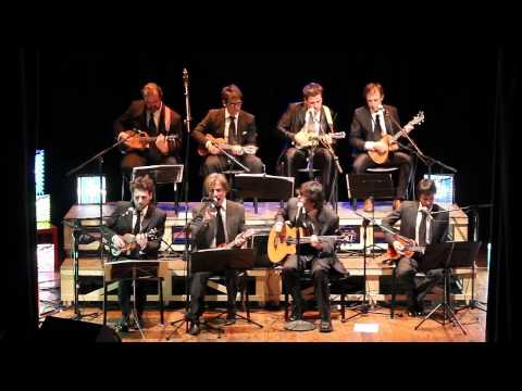 Sinfonico Honolulu - ukulele orchestra - Paint It Black (Rolling Stones cover)