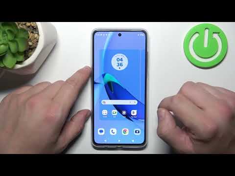 How to Restore/Remove the Phone App Icon to/from the Home Screen on MOTOROLA Moto G84?