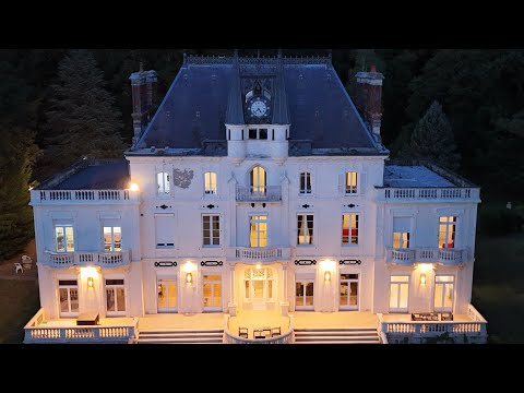 CHÂTEAU À VENDRE en Bourgogne Franche-Comté : 990 000 euros