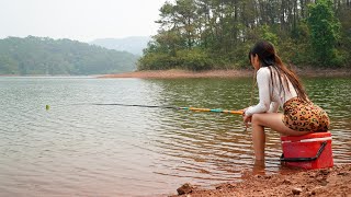 Amazing Fishing | The Giant Fish Pulled The Girl Down | Hook Fishing