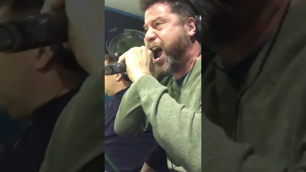 DESDE LA CABINA: DE PAOLI GRITA 3 GOLES  EN 3 MINUTOS (Racing 1 - River 6)