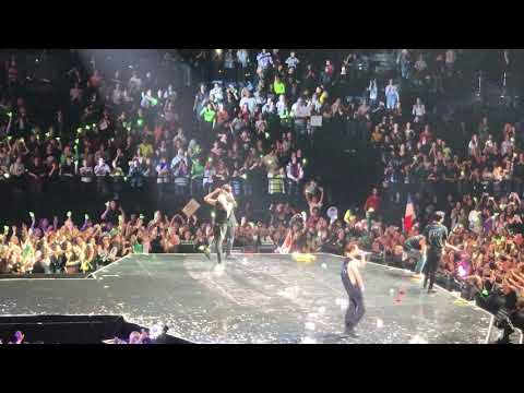 GOT7 - „Shopping Mall“ Keep Spinning World Tour in Paris