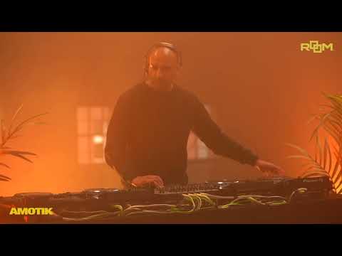 Amotik w/ @Room Lab / Room Trax