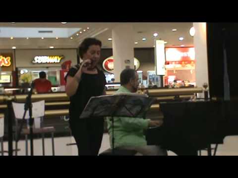 LÚCIA DE MARIA - ESCRAVO DA ALEGRIA