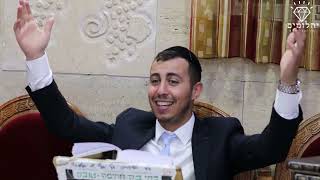 הרב דניאל אלדורי- מקצת מהלכות לשון הרע שותפים בעסק חתונה ושידוכים (הרב ישי יפת) - התמונה מוצגת ישירות מתוך אתר האינטרנט יוטיוב. זכויות היוצרים בתמונה שייכות ליוצרה. קישור קרדיט למקור התוכן נמצא בתוך דף הסרטון הרב דניאל אלדורי- מקצת מהלכות לשון הרע שותפים בעסק חתונה ושידוכים (הרב ישי יפת) - התמונה מוצגת ישירות מתוך אתר האינטרנט יוטיוב. זכויות היוצרים בתמונה שייכות ליוצרה. קישור קרדיט למקור התוכן נמצא בתוך דף הסרטון