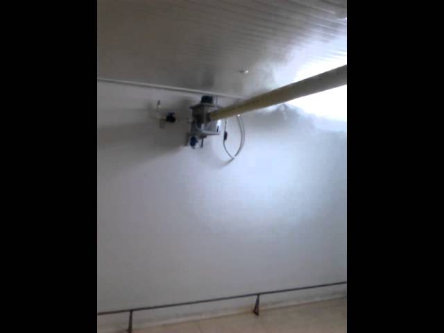 Vídeo relacionado con LUMS Humidificador Industrial 16L, Gran Capacidad, Control Inteligente de Humedad, Temporizador y Relleno Superior, Atomizadores de 3 Núcleos, Portátil, Ideal para Oficinas y Espacios Grandes