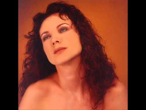 Amila Glamocak - Dole juzno