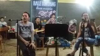 Download lagu 'Ela Elo'... Sari Koeswoyo & David Koeswoyo mp3