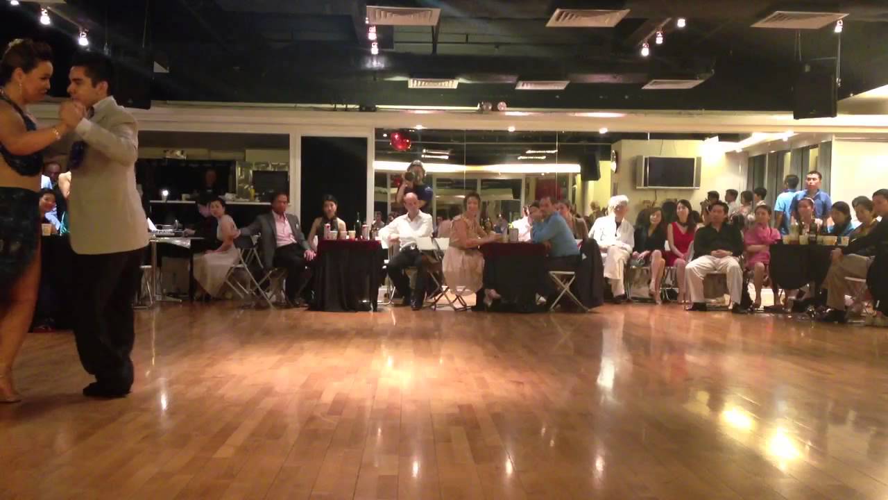 Jonatan Aguero y Vivian Yeh @ Hong Kong Xtreme Asian Milonga, 2013 2/2