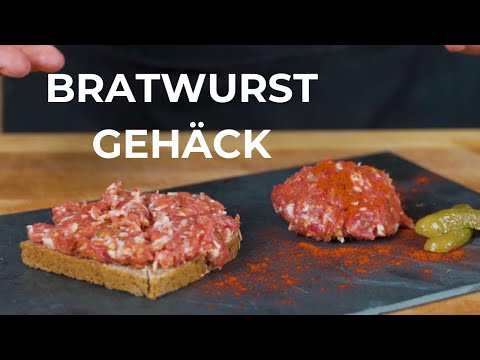 Bratwurstgehäck - Raw meat on a bread? Yes it's delicious!
