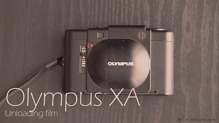 Olympus XA (Unloading Film)