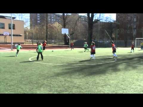 Mecz UKS BRÓDNO - GWARDIA 2004 film 7/36